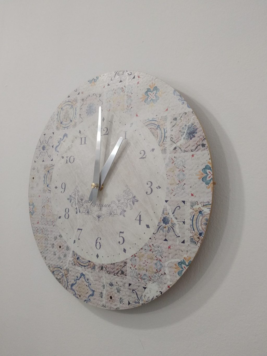 Hanging Clock Mosaic 30 cm - Image 3